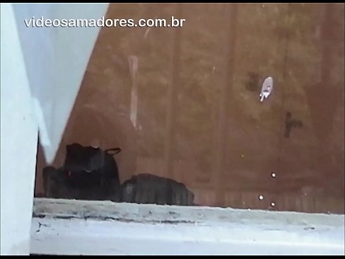 ❤️ Omu cornu chì fighjula a so fidanzata cù un altru tippu, registrendu un video di cazzo senza disturbà a coppia ❤️ Pornografia dura à co.dewporn.ru ❌❤